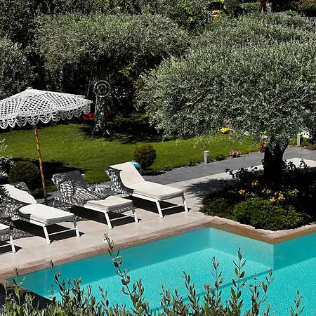 Thassos Olivia Semesterbostad